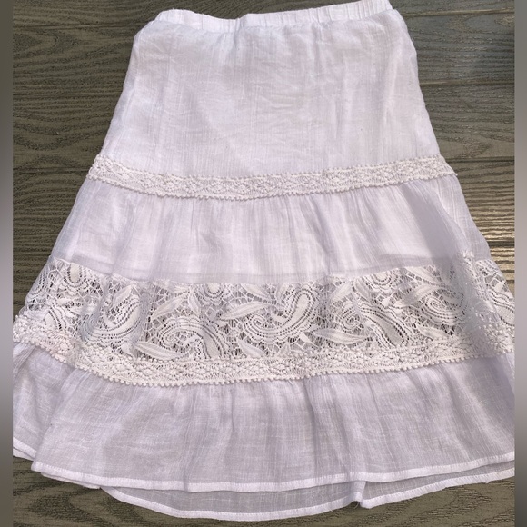 IZ BYER GIRL WHITE SKIRT - Picture 3 of 3